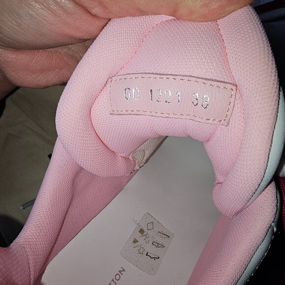 LOUISVITTON ARCHLIGHT SHOES - Picture 5 of 7